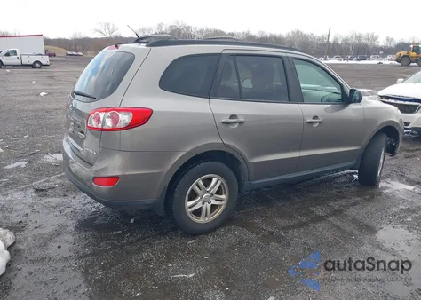 2011 Hyundai Santa Fe Gls z USA, uszkodzony, nr VIN 5XYZG3AB8BG011555